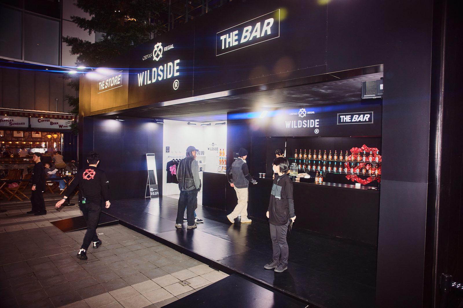 Chivas Regal Wildside — THE BAR detail